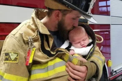 My House Burned Down With Everything We Owned—a Firefighter’s Gift Changed Everything