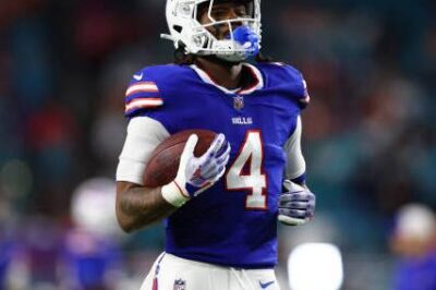 Bills HC Sean McDermott told reporters that he anticipates RB James Cook, who is seeking a new deal, practicing today. “He’s ready to go,” McDermott said.