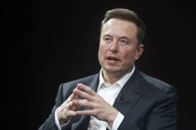 Elon Musk Drops Alarming Call For MAGA To Fight After Kirk Assassination