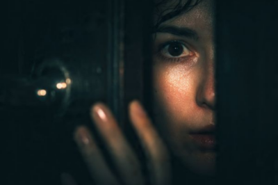 Part1_Locked In at 2 A.M.: My Husband’s Frantic Call and the Terrifying Reason Our Door Was Latched From the Outside